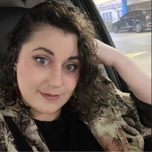 Meet your Posher, Misty